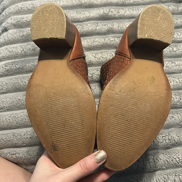 Vintage Foundry Co. Skyler Women's Leather Ankle Boots - Picture 10 of 14